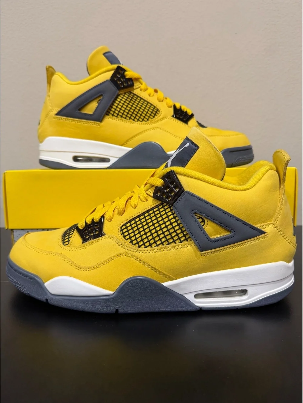 Size 13 - Air Jordan 4 Retro “Lightning” 2021 *WORN ONCE*
